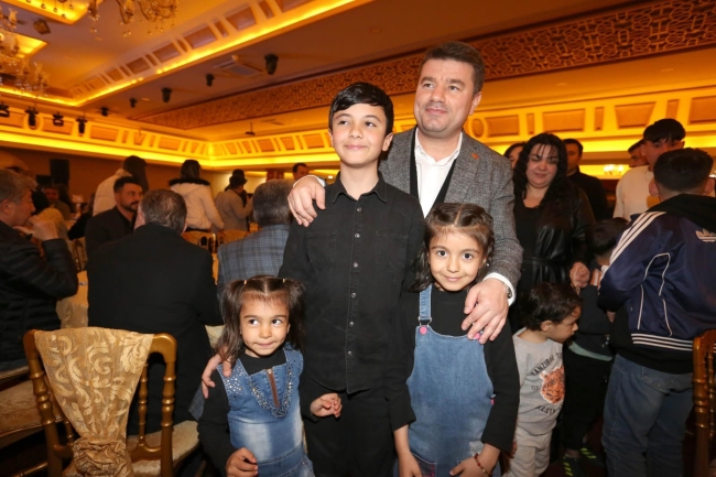 Başkan Dinçer kuaför esnafıyla bir araya geldi