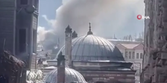 Fatih'te çıkan yangında 1 kişi öldü
