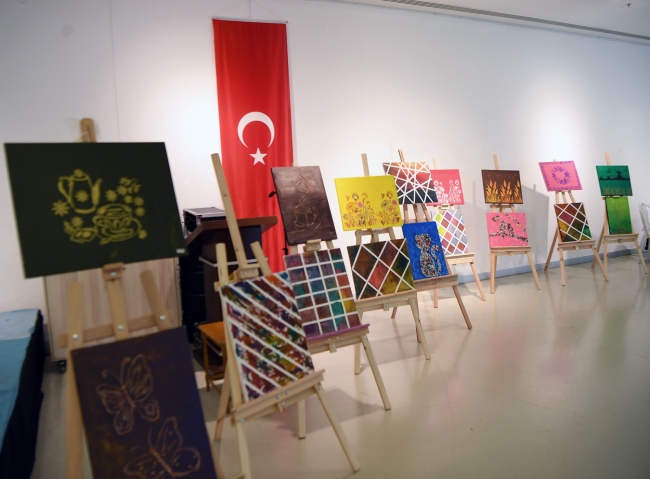 ALBAM sakinlerinden Yaşlılar Haftası sergisi
