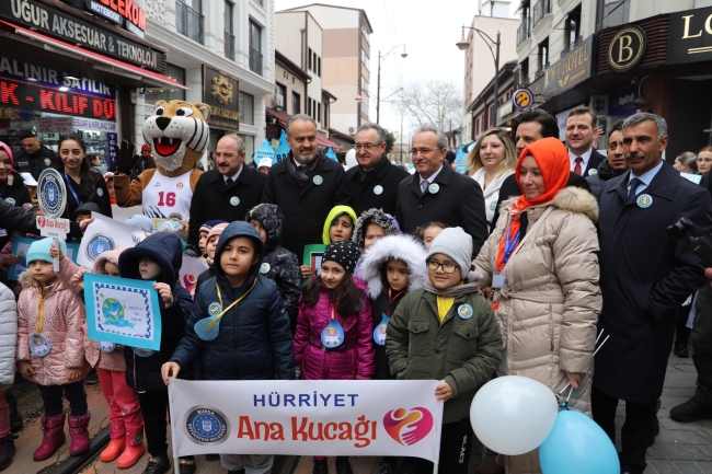 Bursa'da 'Dünya Su Günü' yürüyüşü gerçekleştirildi