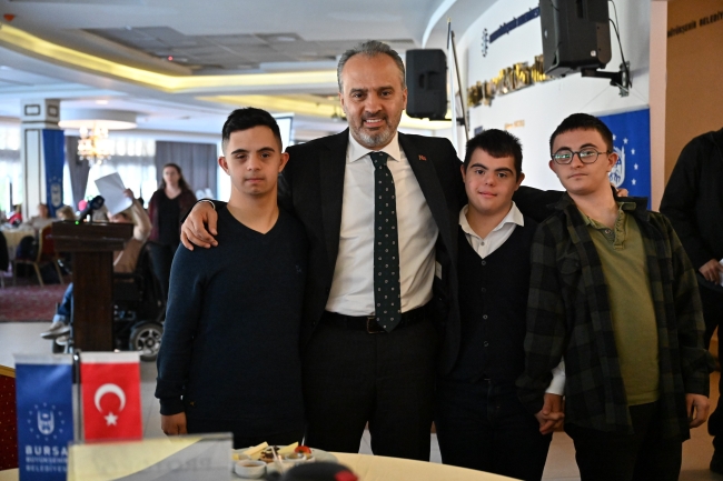 Başkan Aktaş’tan yaşlıların ve engellilerin yüzünü güldürecek projeler