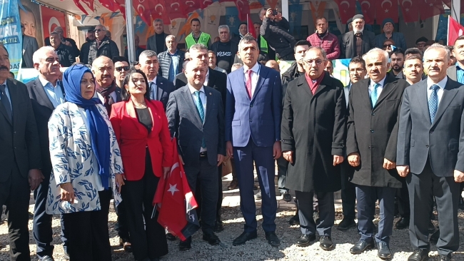 Bakan Özhaseki: Depremzedelerin hiç endişesi olmasın