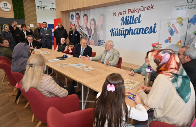 Bursa’nın kitap kurtları ödüllendirildi