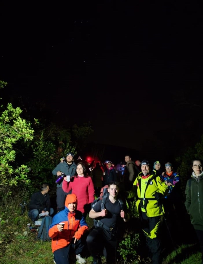 BUDOST Spor Kulübü iftarlı gece yürüyüşü düzenledi