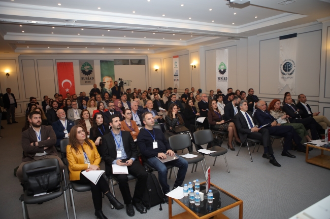 Tekstilde dijital dönüşüm BUSİAD'da konuşuldu