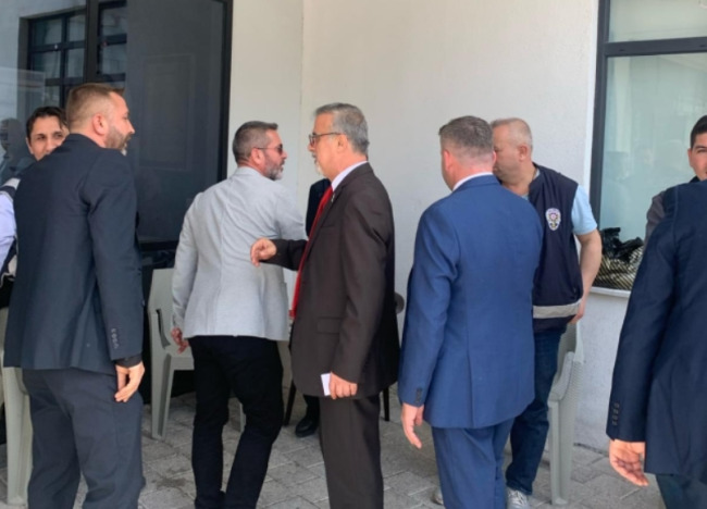 Zafer Partisi Yıldırım Belediye Başkan Adayı Ferit Gürsoy oyunu kullandı