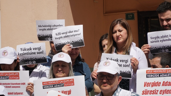 Bursa’daki sağlık çalışanları vergide adalet istiyor