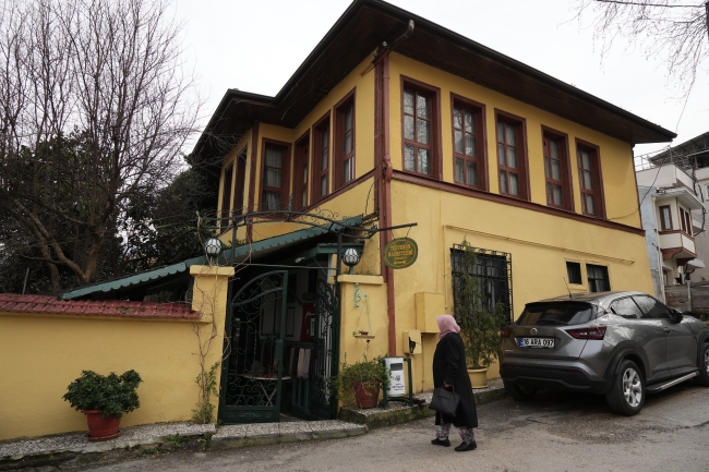 Bursa'da inanılmaz olay! Evin içinde türbe var