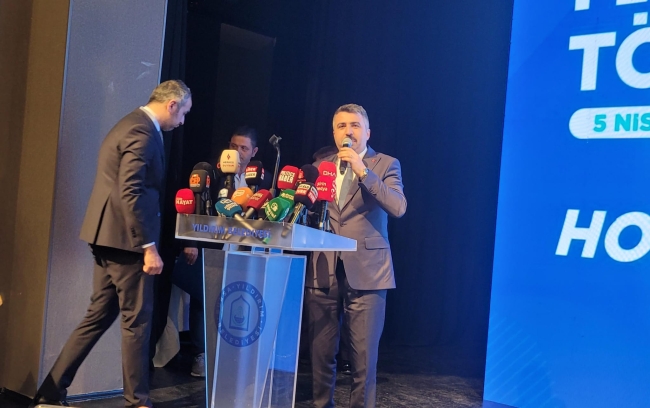 Yıldırım Belediye Başkanı Oktay Yılmaz mazbatasını aldı