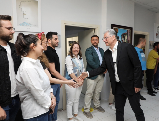Başkan Deniz Dalgıç belediye çalışanlarıyla bayramlaştı