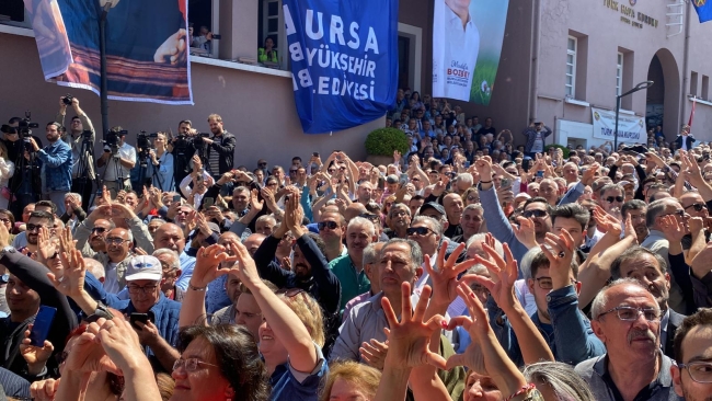 Bursa Büyükşehir'de devir teslim töreni