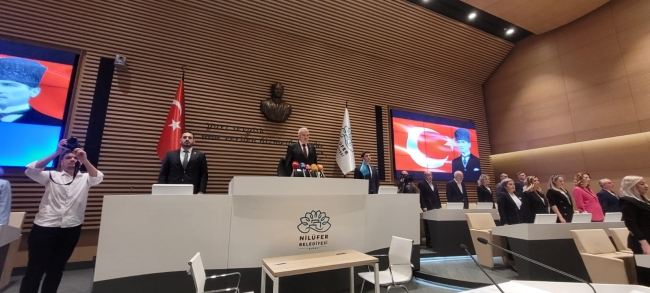 Nilüfer'de yeni başkanla ilk meclis toplantısı