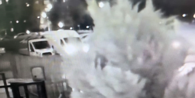 Polis oto hırsızını gökte ararken cezaevinde buldu