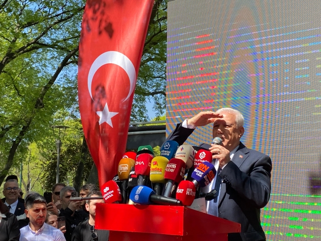 Bursa Büyükşehir Belediye Başkanı Mustafa Bozbey: 31 Mart’tan beri bayram havası esiyor