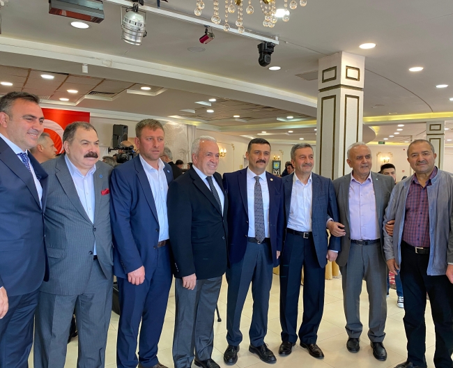 İYİ Parti Bursa'da bayram coşkusu