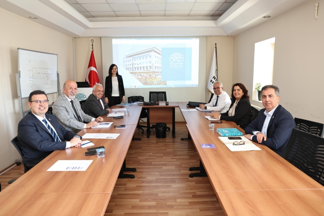 Başkan Özdemir'den yoğun mesai