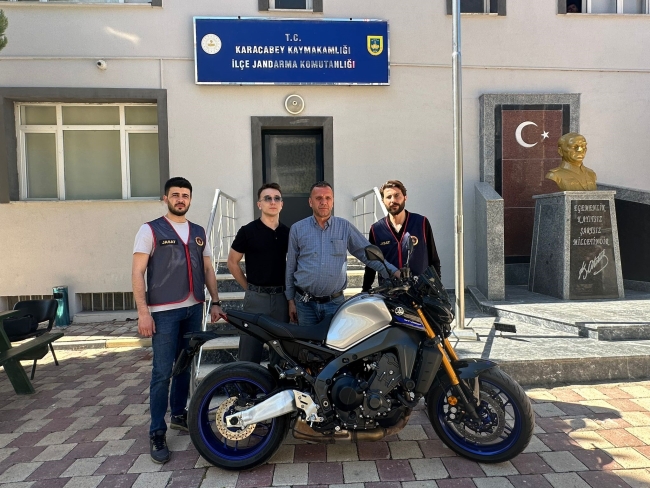 Bursa'da pes dedirten hırsızlık! Çalıntı motosikletle gelip....