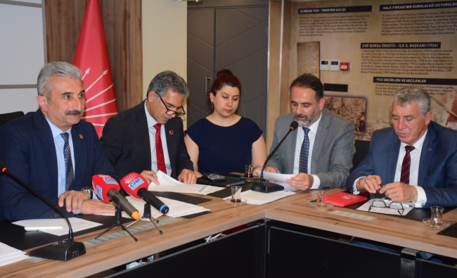 CHP Bursa meclis öncesi grup toplantısı yaptı