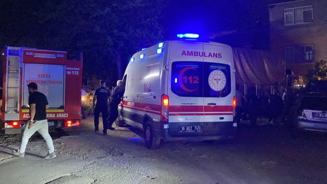 Kamyonun freni boşaldı! Faciadan dönüldü