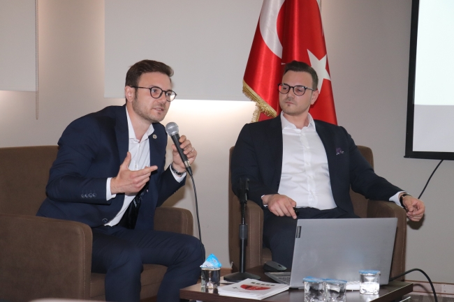 BALKANTÜRKSİAD’dan dijital dönüşüm zirvesi