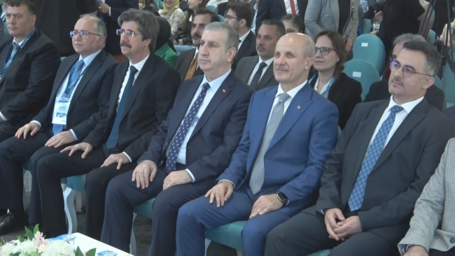 YÖK Başkanı Erol Özvar: Üniversitelerin yüzde 99.8'i dolu