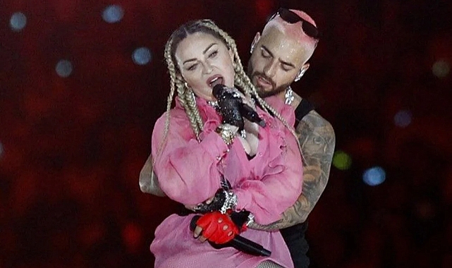 Madonna'nın klip çekimi polise şikayet edildi
