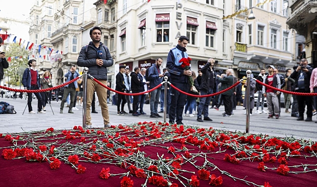 İstiklal Caddesi'nde yas var