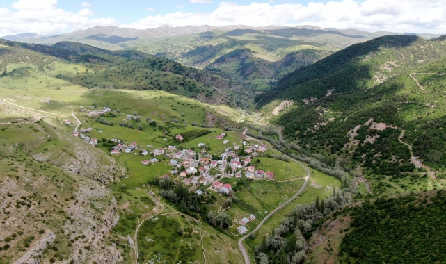 Sivas’ta Karadeniz’i andıran görüntüler mest ediyor