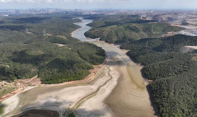 Kuraklığın boyutu havadan çekilen görüntülerle ortaya çıktı