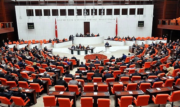 34 milletvekili hakkında 65 dokunulmazlık dosyası Meclis'e ulaştı