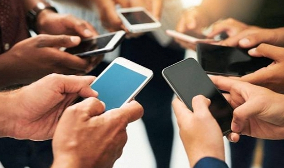 5,3 milyar cep telefonu çöpe gidecek