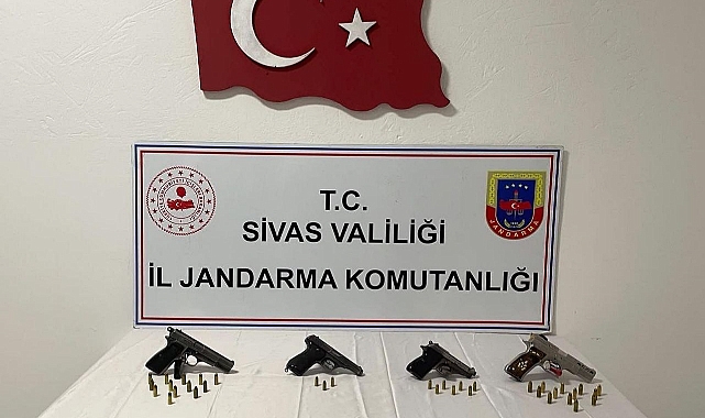 8 adet ruhsatsız tabanca ele geçirildi