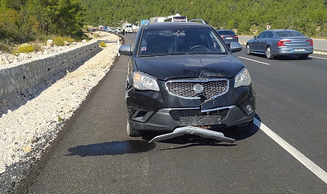 Antalya’da trafik kazası: 3 yaralı