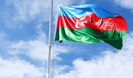 Azerbaycan'da imza kampanyası