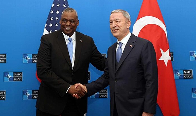 Bakan Akar, ABD'li mevkidaşı ile görüştü