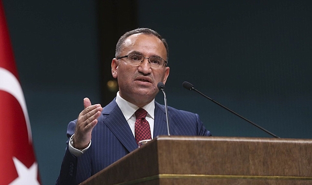 Bakan Bozdağ'dan başörtüsü teklifi açıklaması: O maddeler tamamlandı