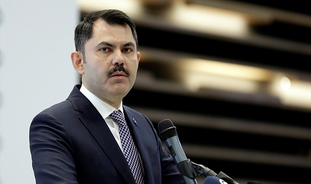 Bakan Kurum: “Depremin izlerini silmeye çalıştık”