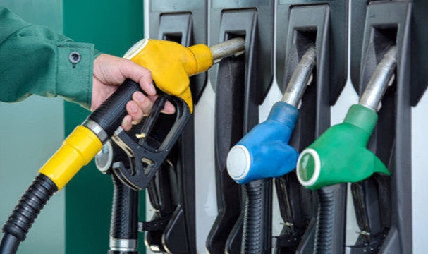 Benzine yeni zam kapıda
