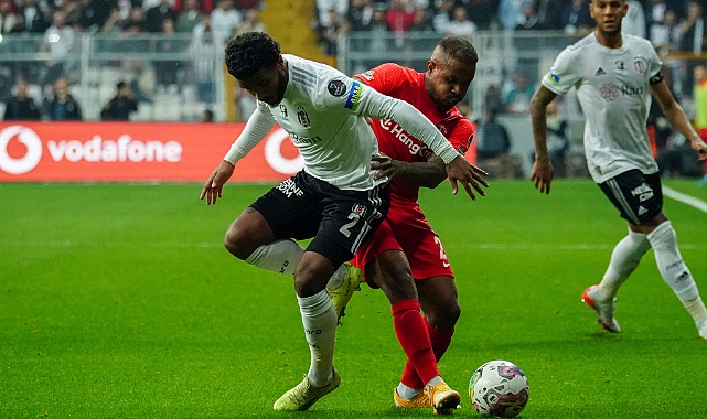 Beşiktaş gol oldu yağdı