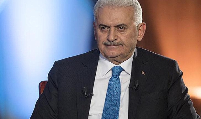 Binali Yıldırım trafik kazası geçirdi!