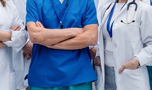 Binlerce doktoru etkileyecek 'özel hastane' kararı