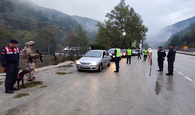 Bursa’da 379 jandarma ile 'Huzur Güven Uygulaması'