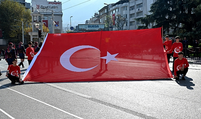 Bursa’da Cumhuriyet Bayramı coşkusu