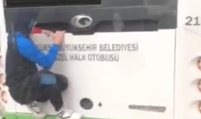 Bursa’da seyahatin böylesi görülmedi: Örümcek çocuk