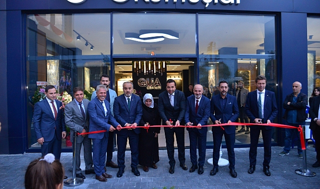 Bursa'nın en yeni plazasında görkemli açılış