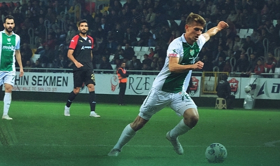 Bursaspor deplasmanda kayıp