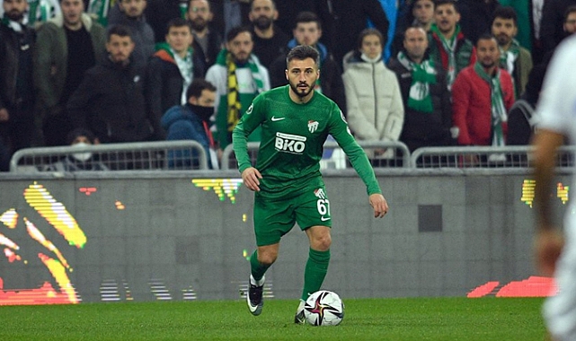 Bursaspor’un tecrübeli futbolcusundan kötü haber