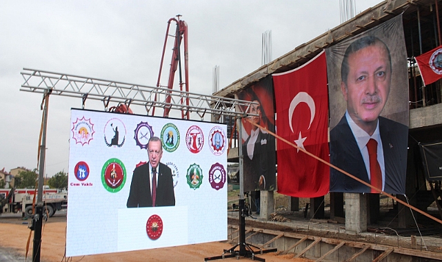 Cemevinin temeli Cumhurbaşkanı Erdoğan’ın canlı bağlantısı ile atıldı