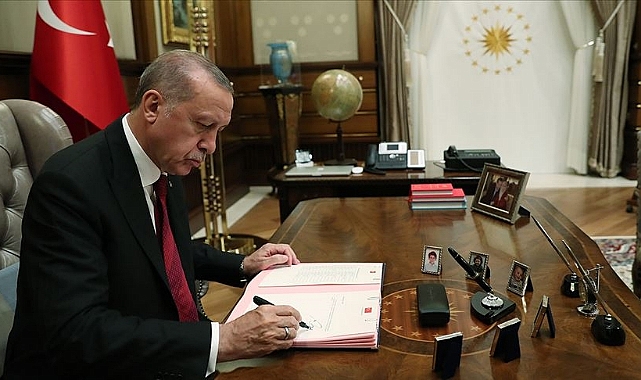 Cumhurbaşkanı Erdoğan sürekli hastalığı bulunan iki hükümlünün cezasını kaldırdı