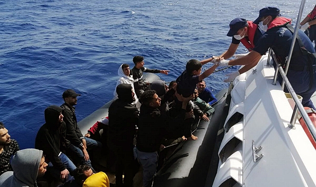 Datça ve Marmaris’te 87 göçmen kurtarıldı
